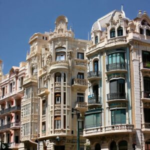 RESTAURAMOS SU FACHADA